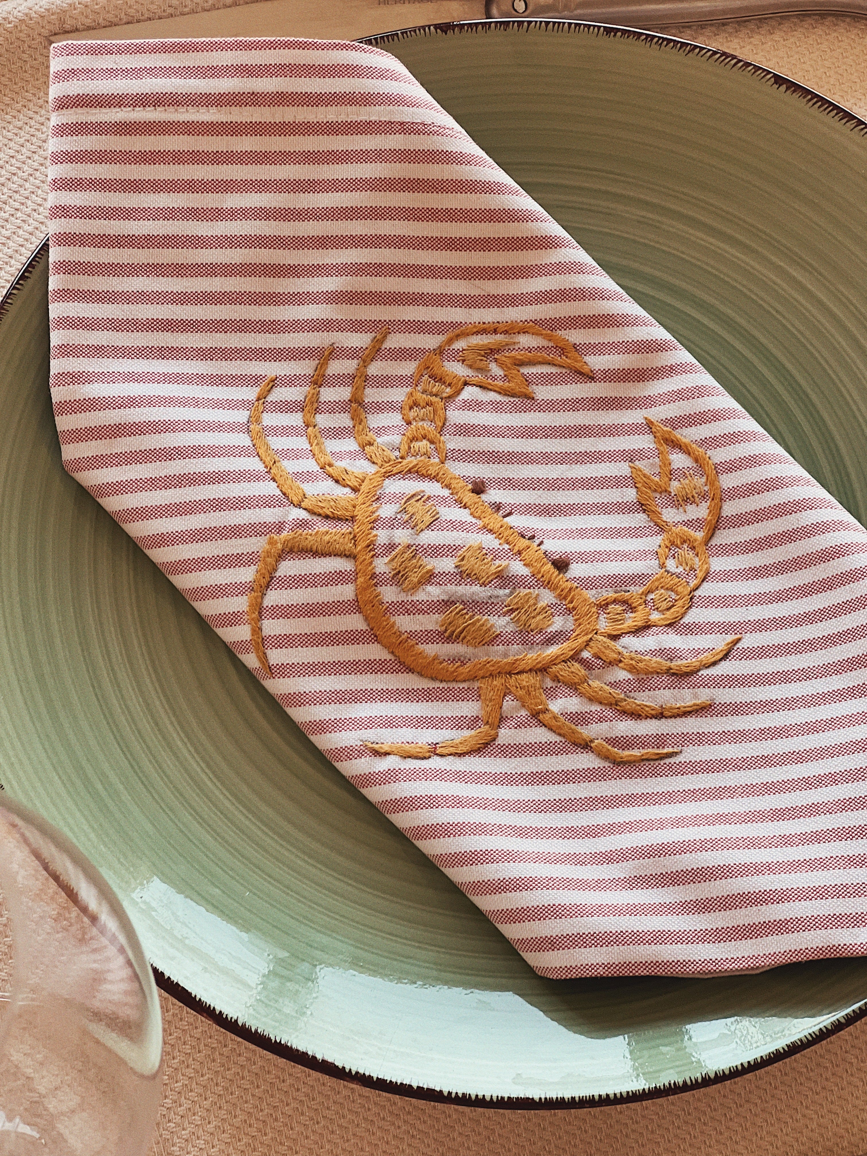 Shellfish napkin