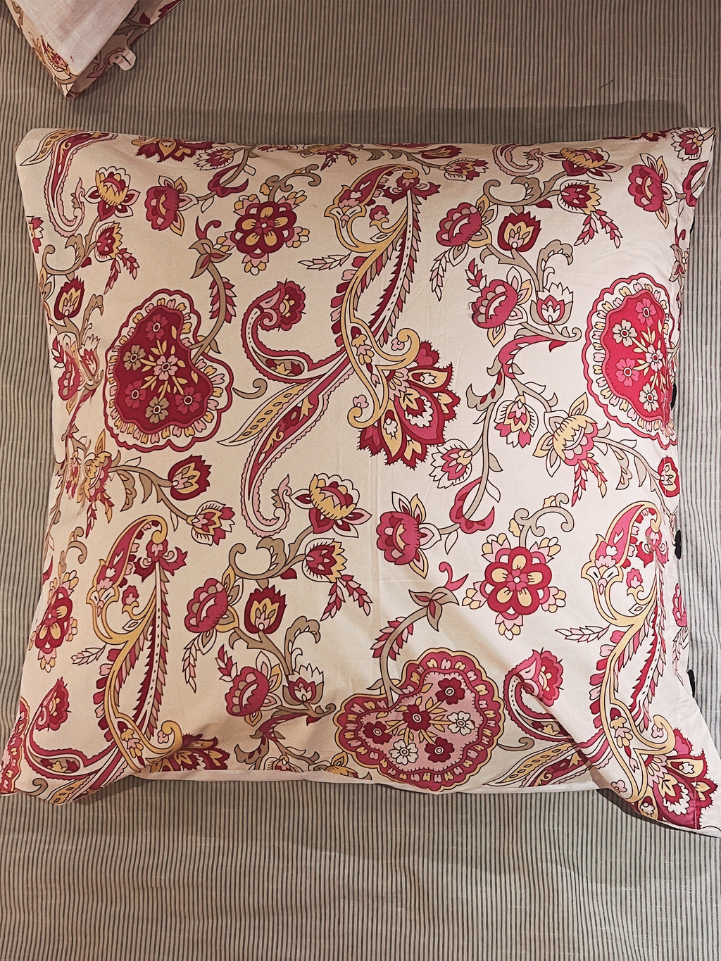 Printed pillow - Pair