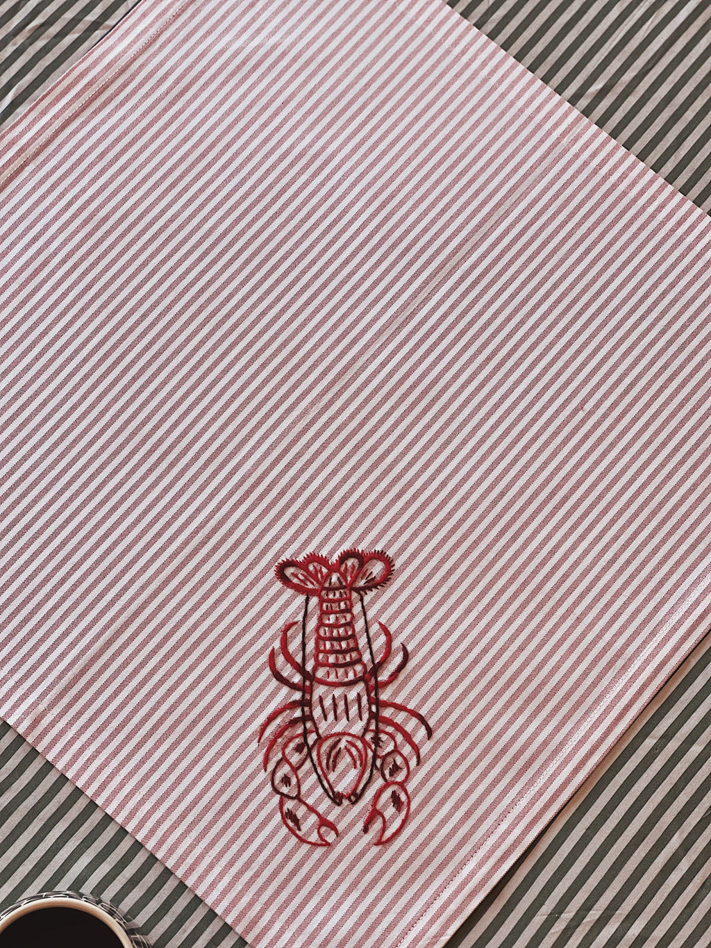 Shellfish napkin